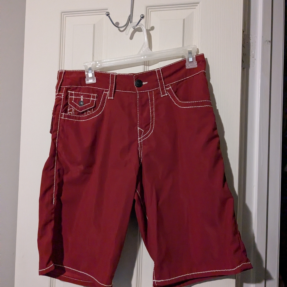 Men's Red Contrast-Stitch Shorts